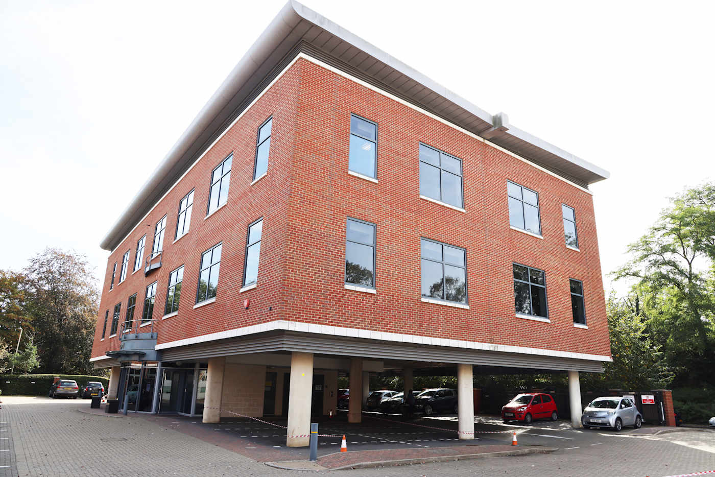 Serviced offices — Waterside, Harpenden