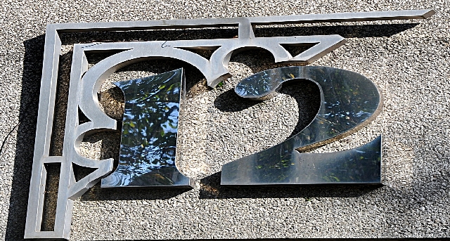 12 Cathedral Road — photo 8 of 12