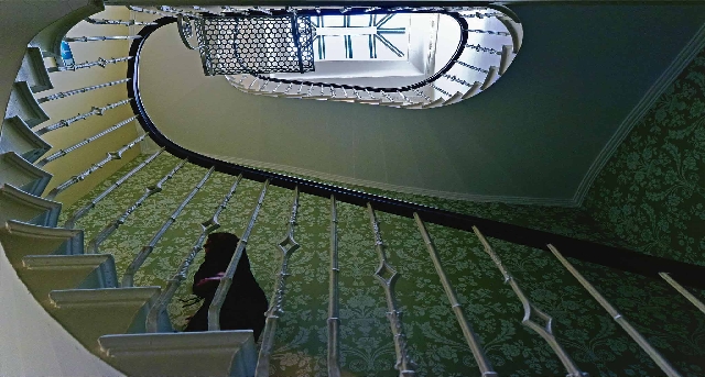 14 Albany Street — photo 2 of 12