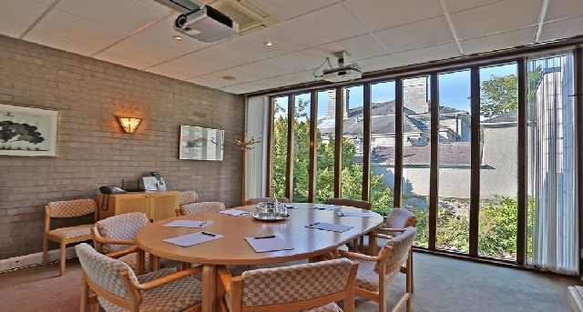 23 Rubislaw Den North — photo 2 sur 7