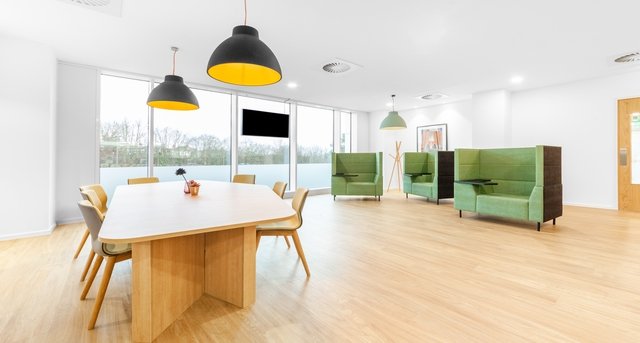 Bureau virtuel — 2 Guildford Business Park, Guildford