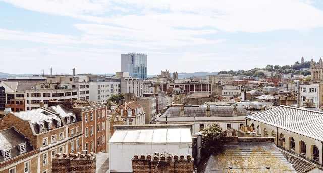 Bureau virtuel — 31-34 High Street, Bristol