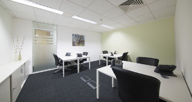 4 Imperial Place, Maxwell Road — photo 4 of 12