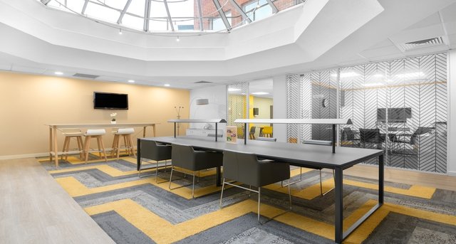 Bureau privé — 59-60 Thames Street, Windsor