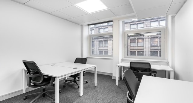 9-10 Saint Andrew Square — photo 3 sur 9