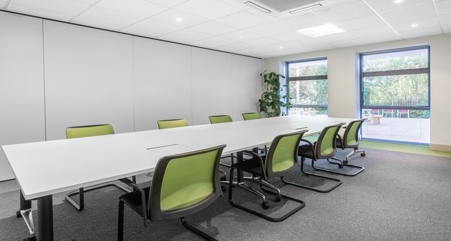 Bromsgrove Enterprise Park — photo 7 sur 8