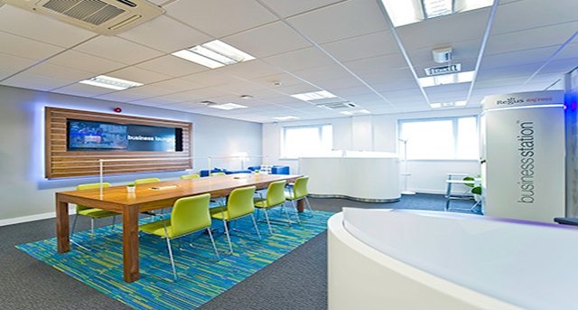 Bureau virtuel — Broughton Shopping Park, Chester
