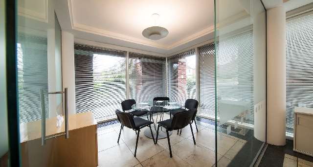 Farnham Road 1 — photo 9 sur 12