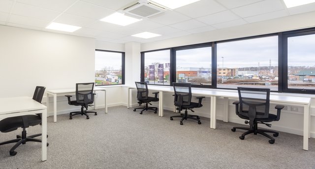 Meridian Business Park — photo 3 sur 9