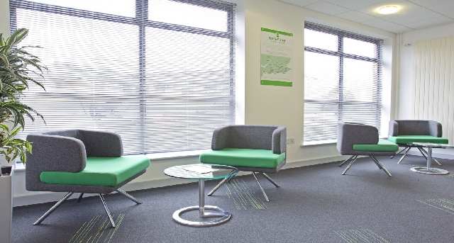 Bureau privé — Metcalf Way, Crawley