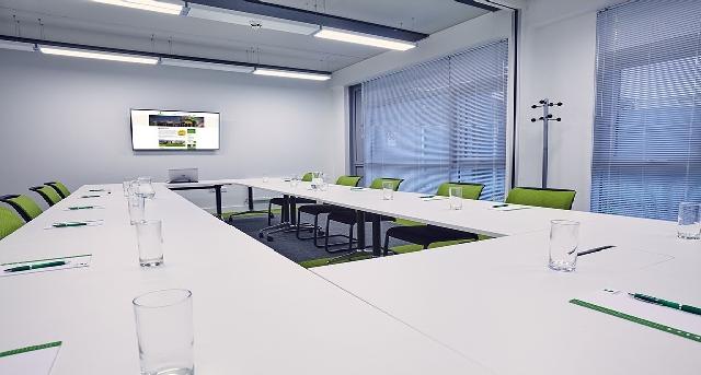 Bureau virtuel — Pindar Road, Hoddesdon, Hertfordshire