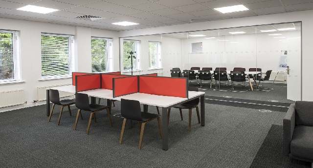 Bureau virtuel — Redwood House, Brotherswood Cour, Bristol