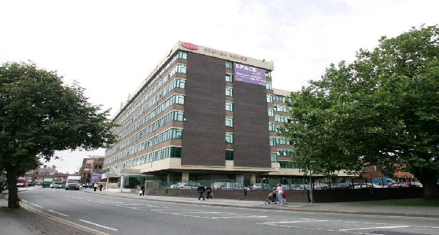 Stamford New Road, Cheshire — photo 3 sur 5