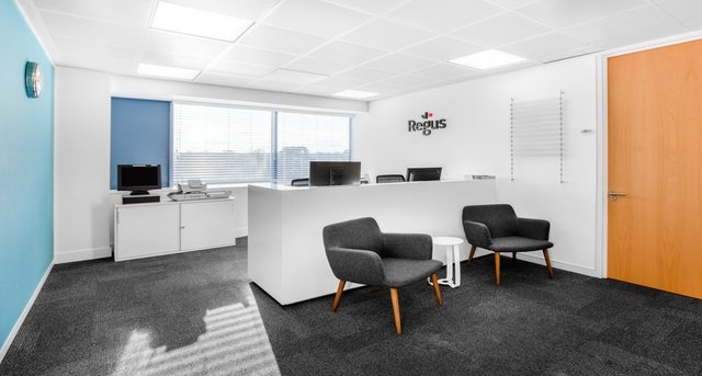 Bureau virtuel — The Pinnacle 3F, Crawley