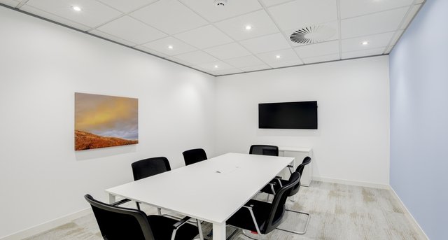 Vision 25 — photo 10 of 11