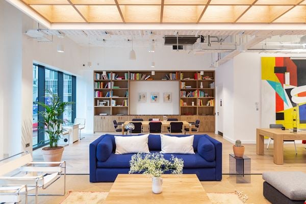 Dedicated coworking desk — 120 Moorgate, London