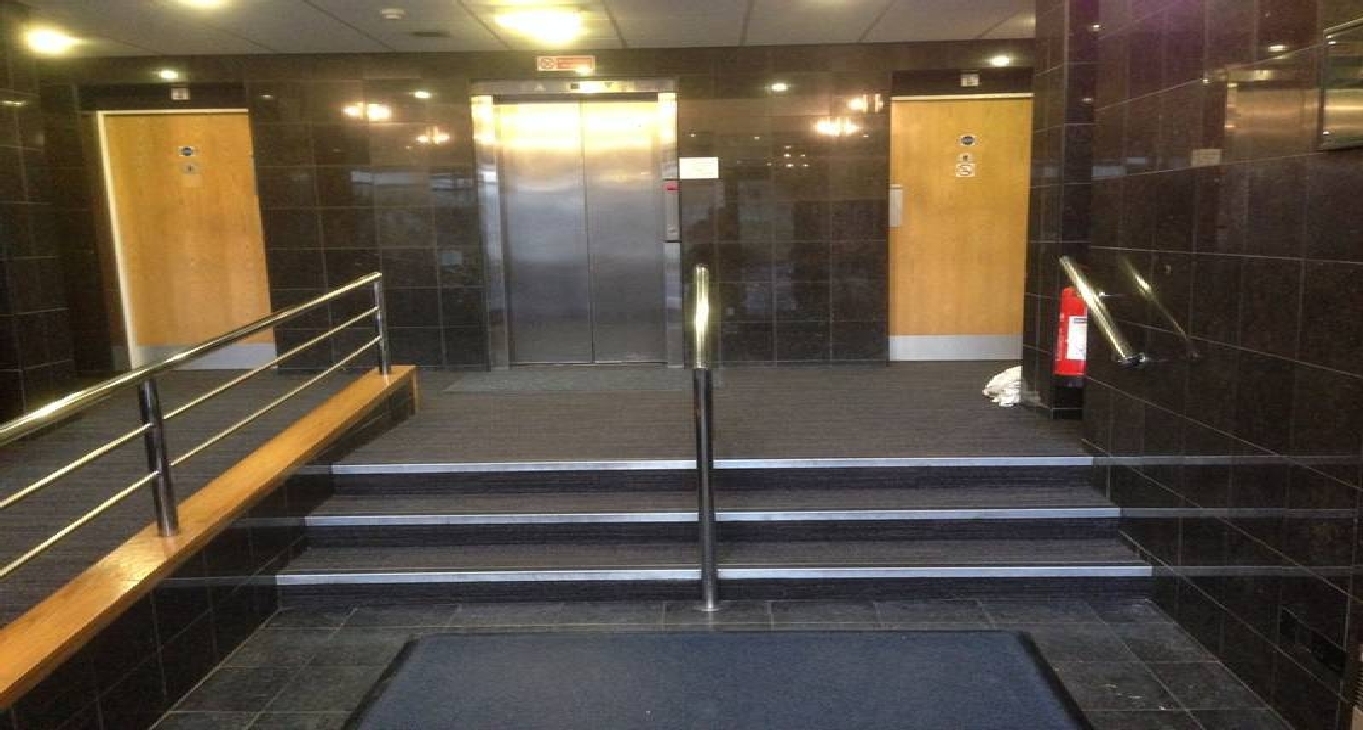 101 Gorbals Street — photo 2 of 5