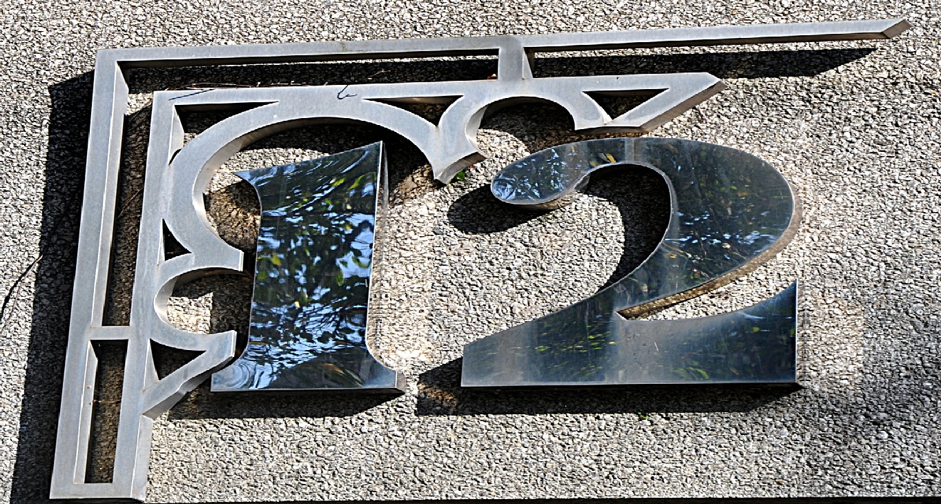 12 Cathedral Road — photo 8 of 12