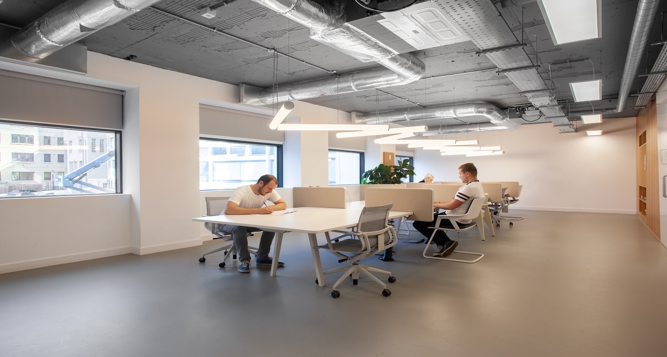 156 Great Charles Street Queensway — photo 12 of 12