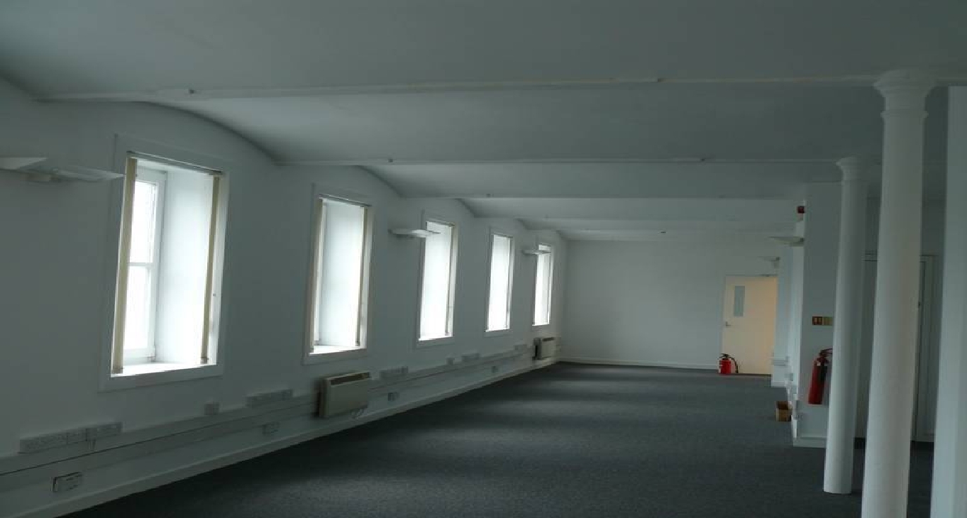 187 Old Rutherglen Road — photo 4 of 5