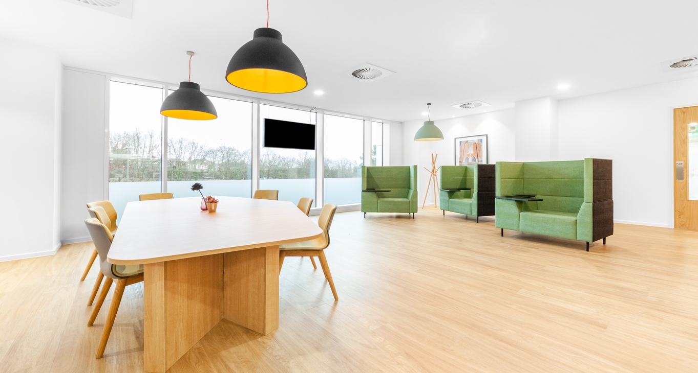 Serviced offices — 2 Guildford Business Park, Guildford