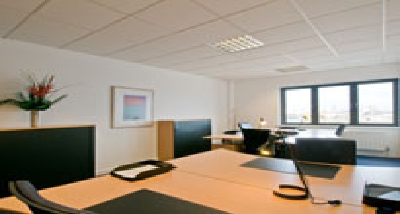 33 Clarendon Dock — serviced offices & coworking in Belfast 33 Clarendon Dock — photo 7 of 12