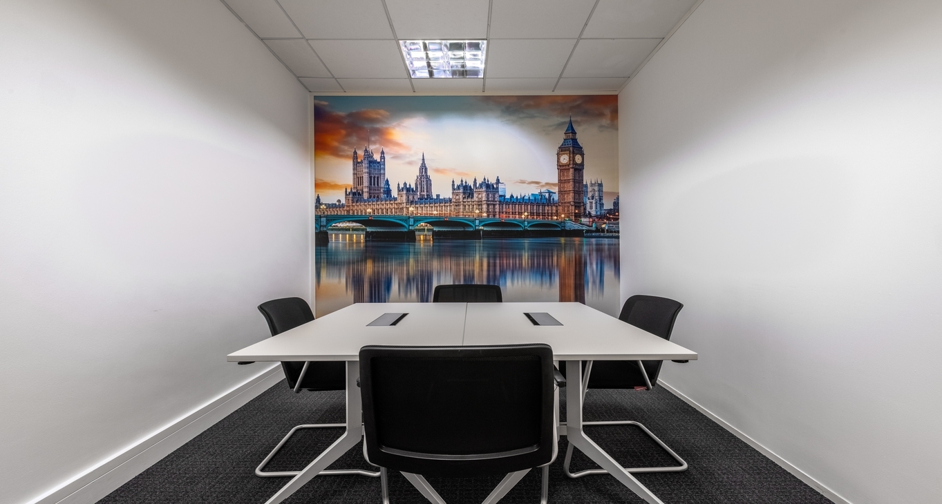 400 Thames Valley Park Drive — serviced offices & coworking in Reading 400 Thames Valley Park Drive — photo 5 of 8