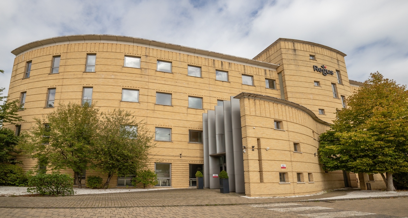 400 Thames Valley Park Drive — serviced offices & coworking in Reading 400 Thames Valley Park Drive — photo 8 of 8
