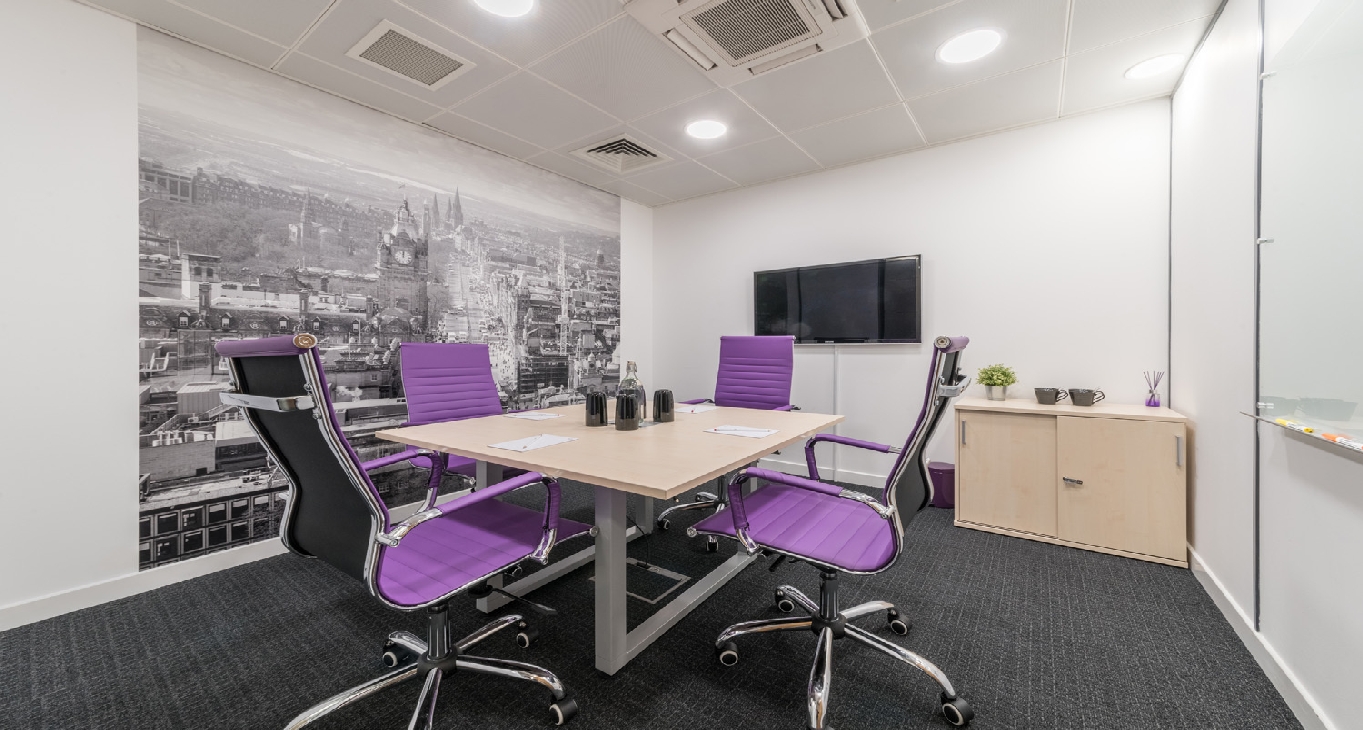 83 Princes Street — serviced offices & coworking in Edinburgh 83 Princes Street — photo 5 of 12