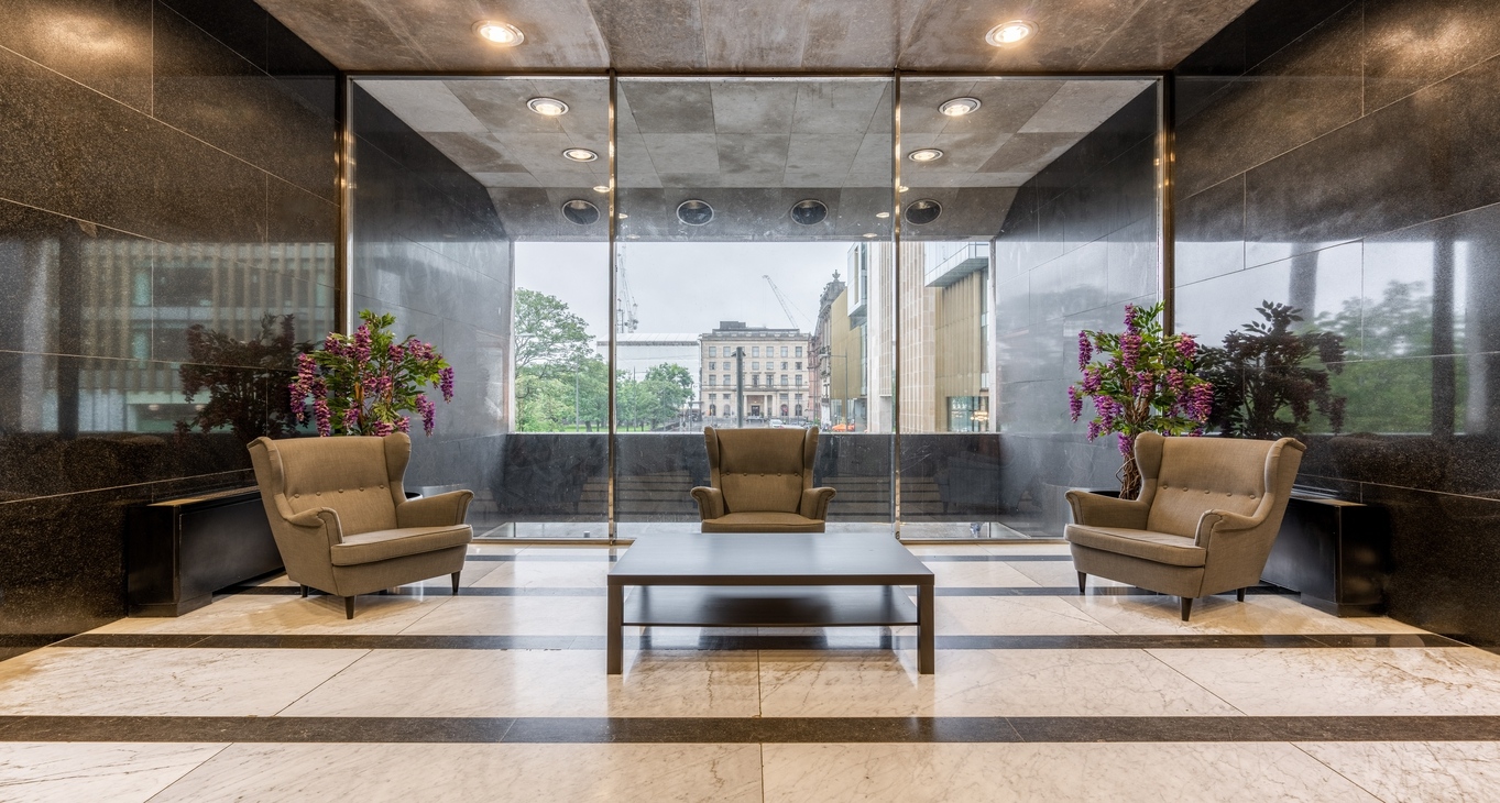 9-10 Saint Andrew Square — serviced offices & coworking in Edinburgh Serviced offices — 9-10 Saint Andrew Square, Edinburgh
