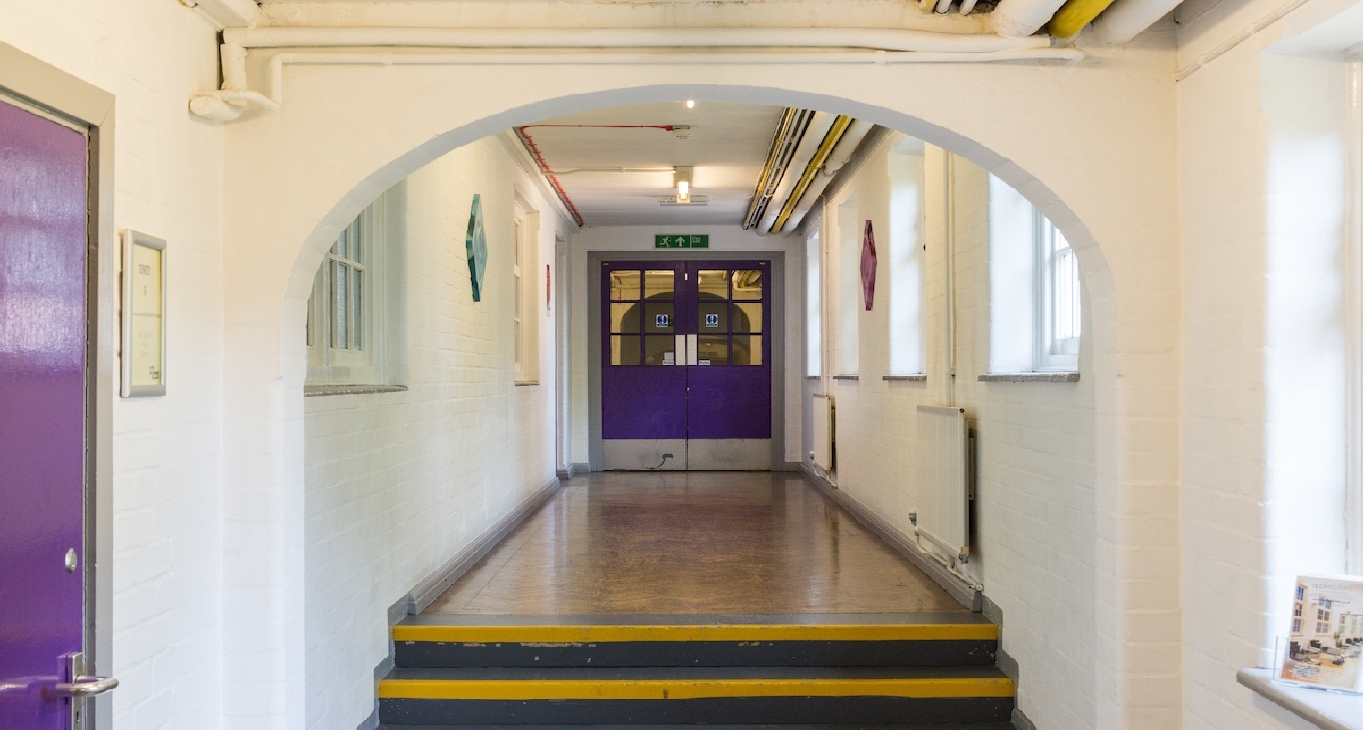 Alexander Road — serviced offices & coworking in Hertfordshire Alexander Road — photo 2 of 12