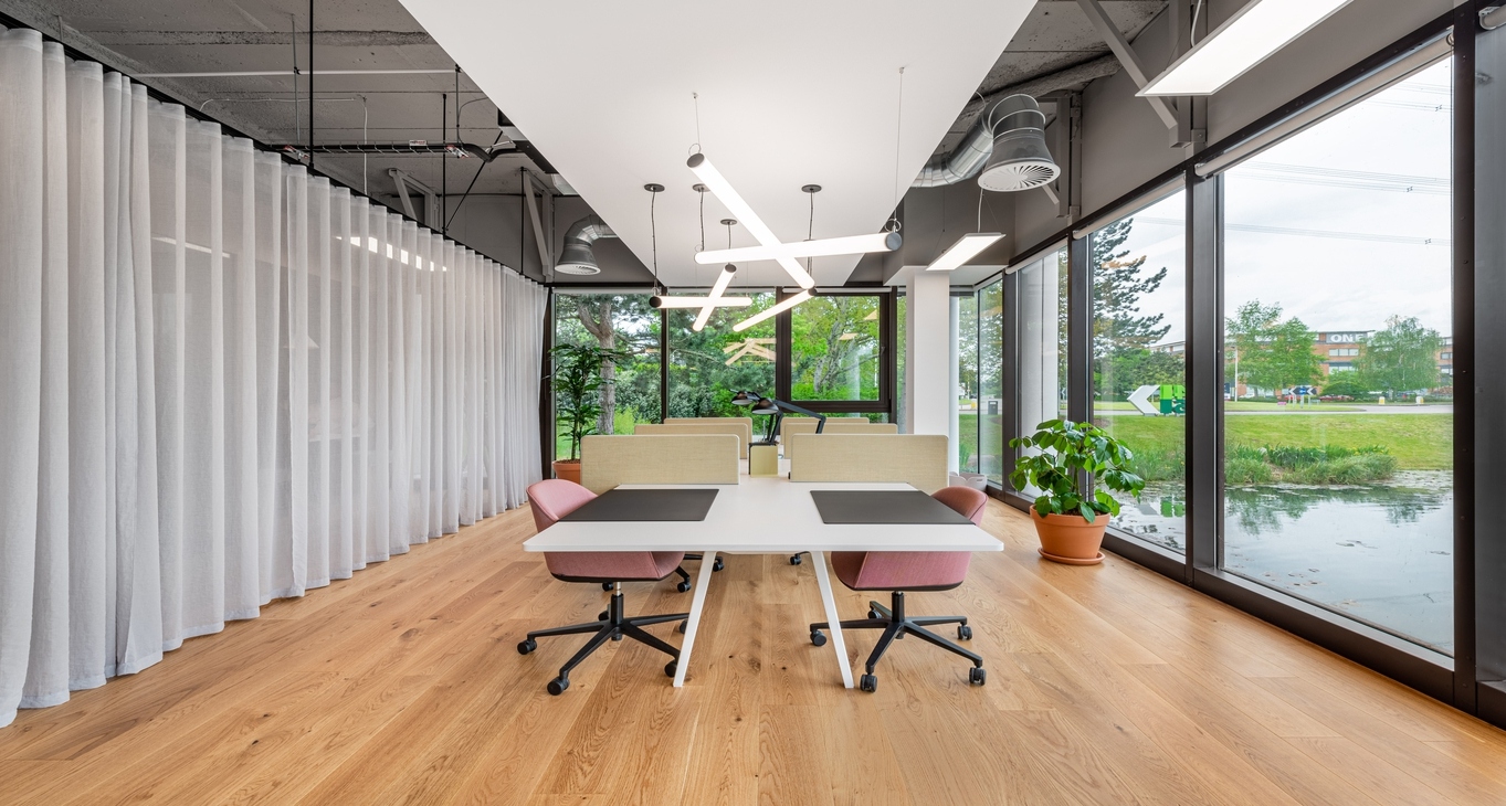 Arlington Business Park Theale — serviced offices & coworking in Reading Arlington Business Park Theale — photo 2 of 10