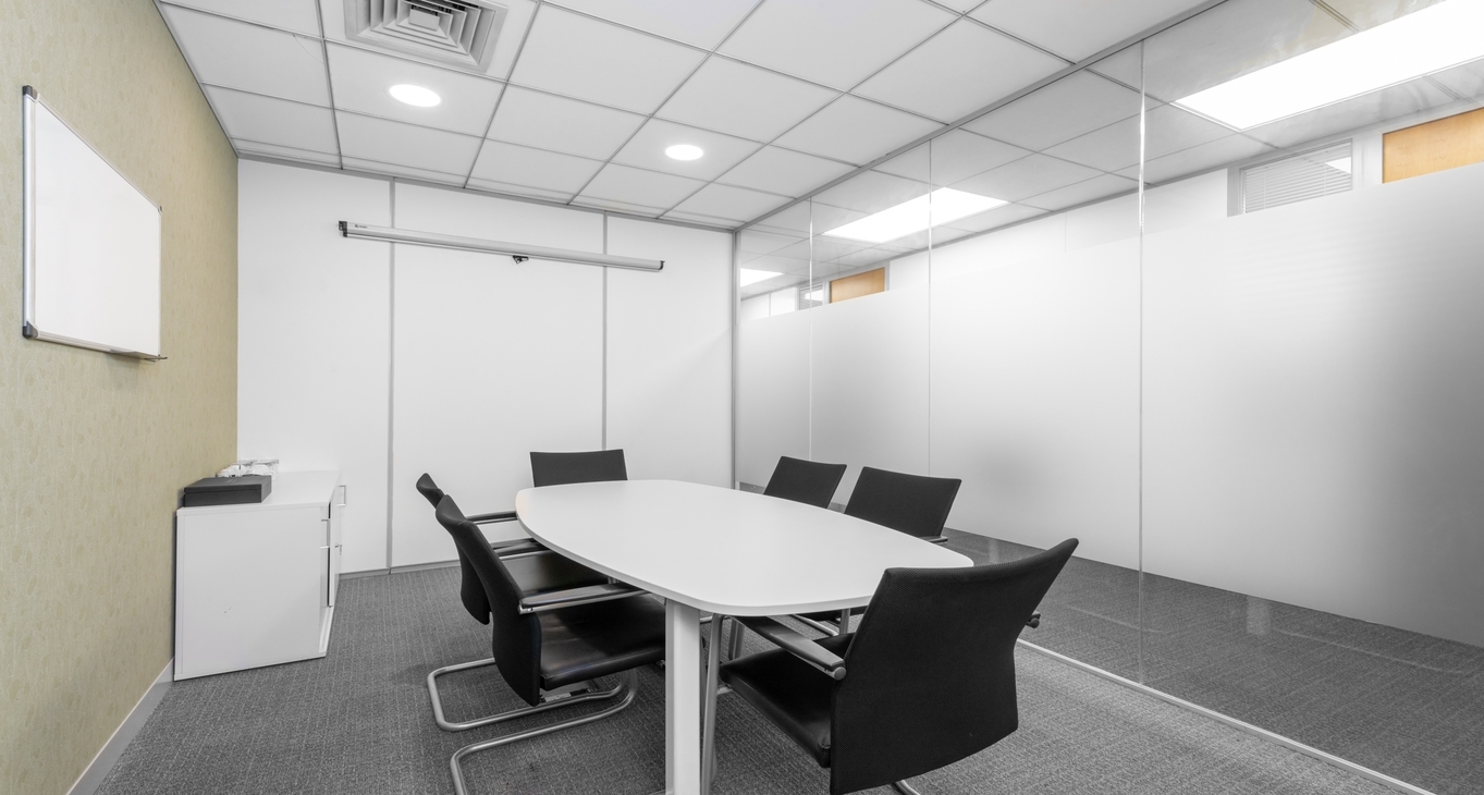 Aztec West — serviced offices & coworking in Bristol Aztec West — photo 8 of 9