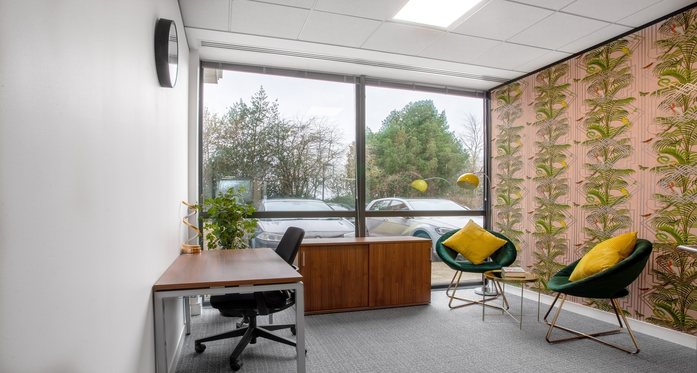 Beacon House — serviced offices & coworking in High Wycombe Beacon House — photo 6 of 8