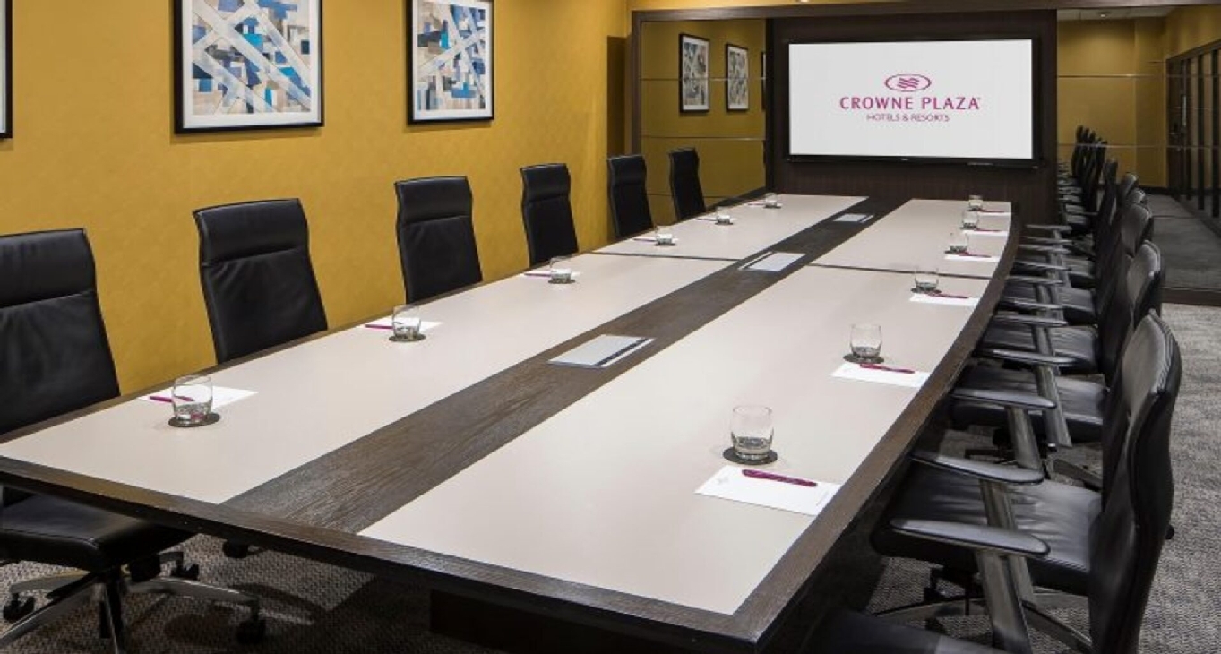 Serviced offices — Business Park, Springhill Parkway, Glasgow