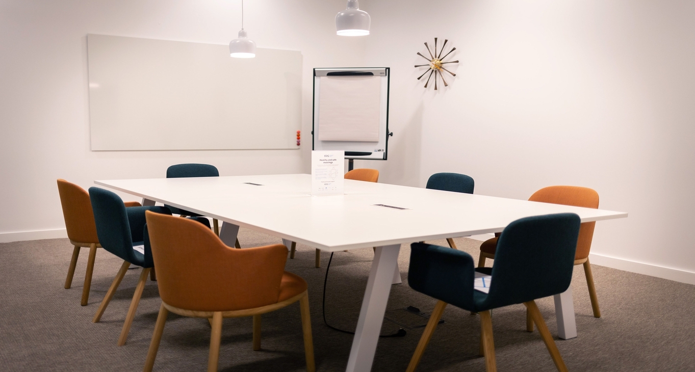 Canary Wharf Cabot Square — photo 8 of 8