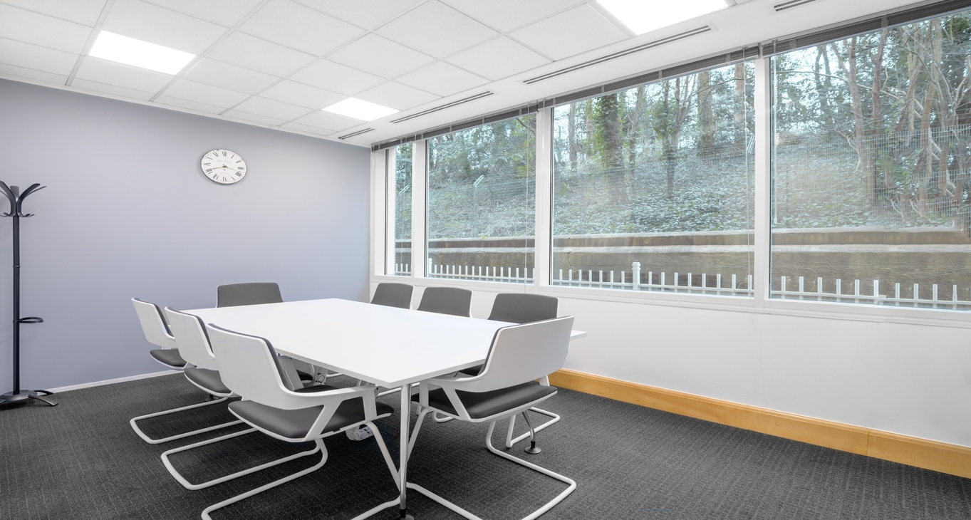 Cardinal Point — serviced offices & coworking in Rickmansworth Cardinal Point — photo 6 of 7