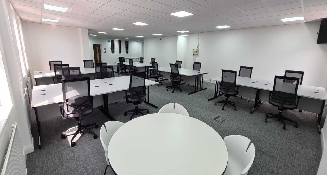 Cowbridge Road East 20 — serviced offices & coworking in Cardiff Cowbridge Road East 20 — photo 5 of 11