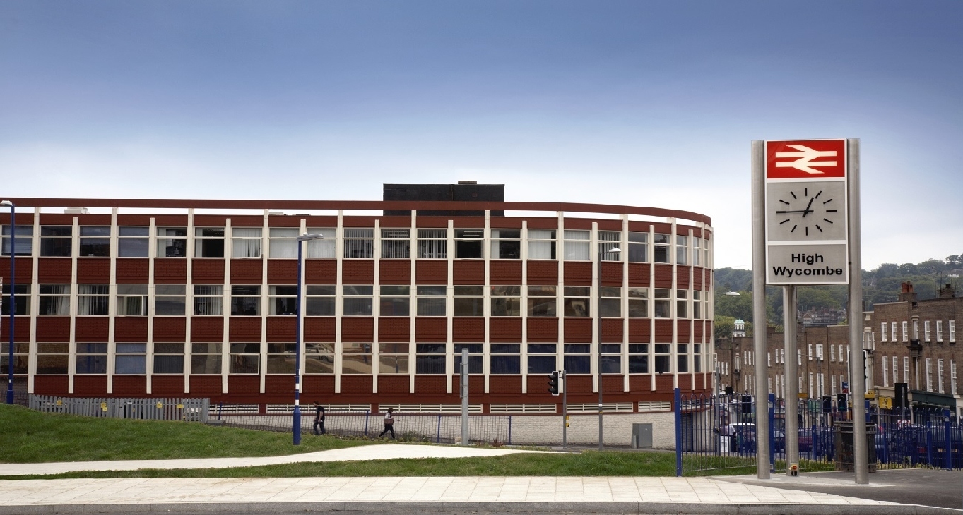 Crendon Street — serviced offices & coworking in High Wycombe Crendon Street — photo 3 of 8