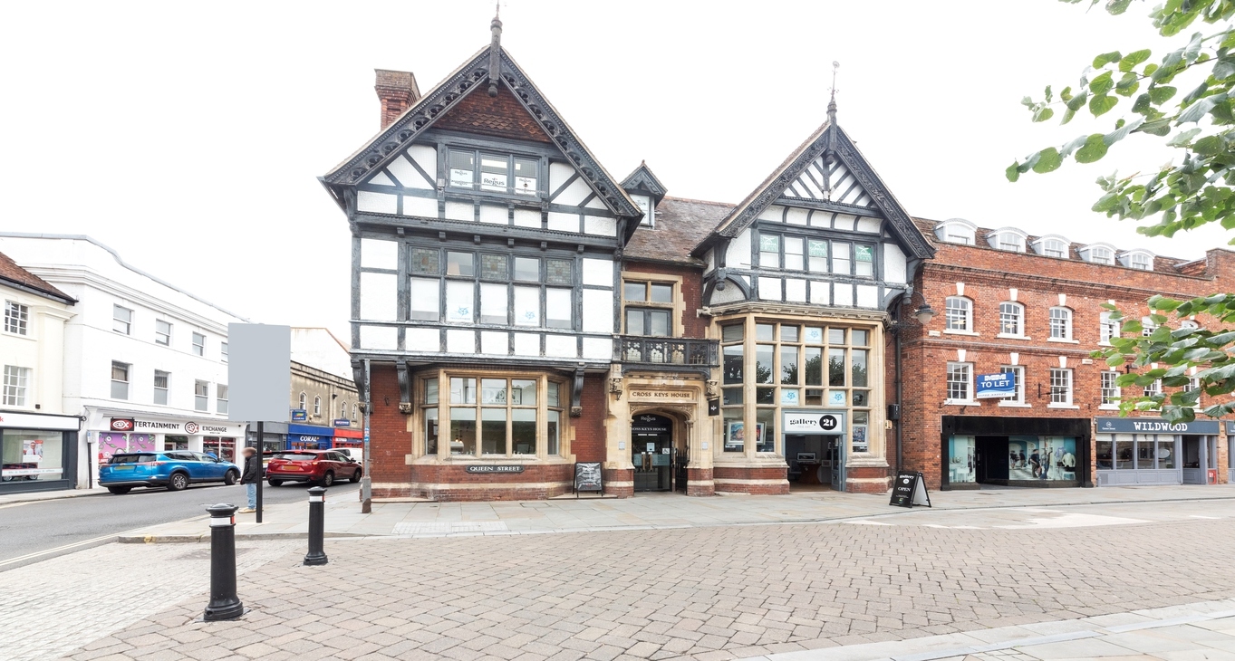Cross Keys House — photo 8 of 9