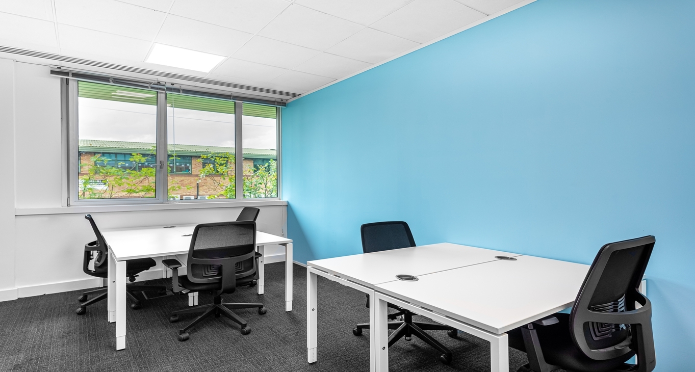Dorset House — serviced offices & coworking in Leatherhead Dorset House — photo 3 of 7