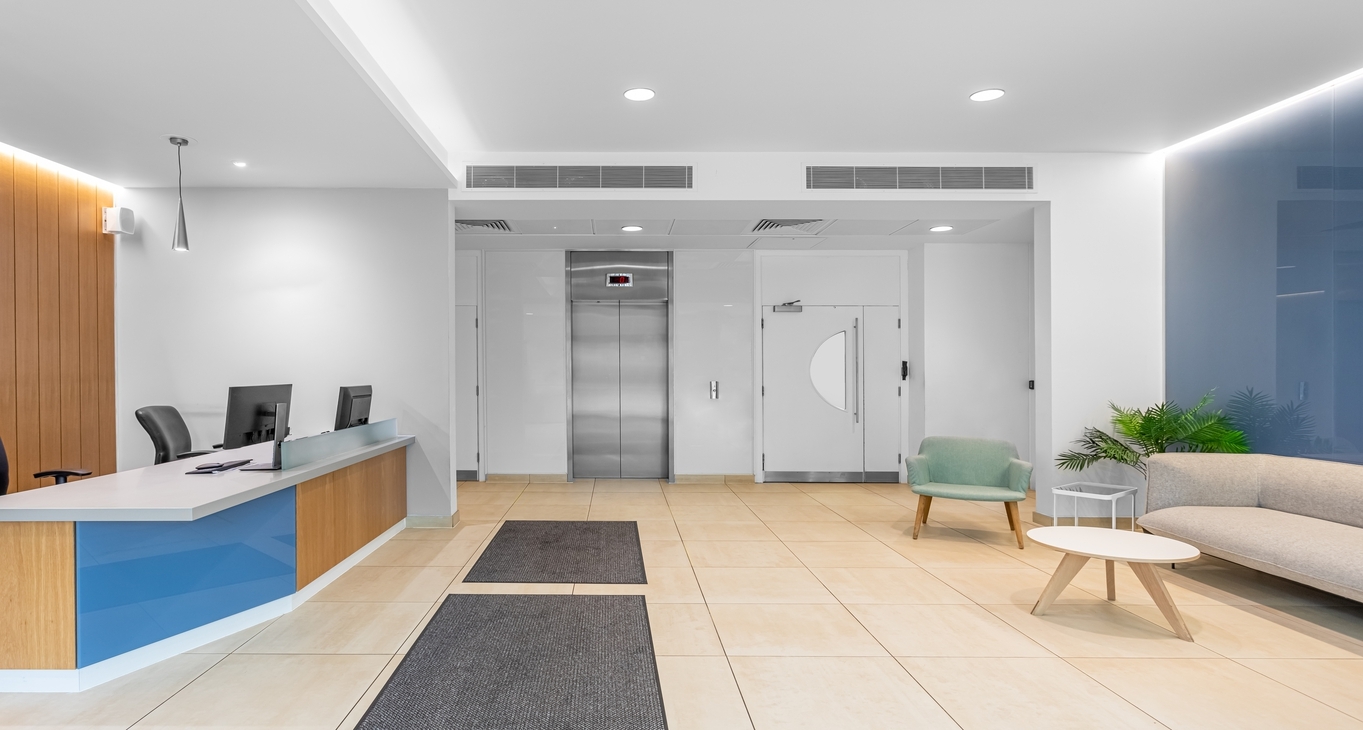 Dorset House — serviced offices & coworking in Leatherhead Dorset House — photo 4 of 7