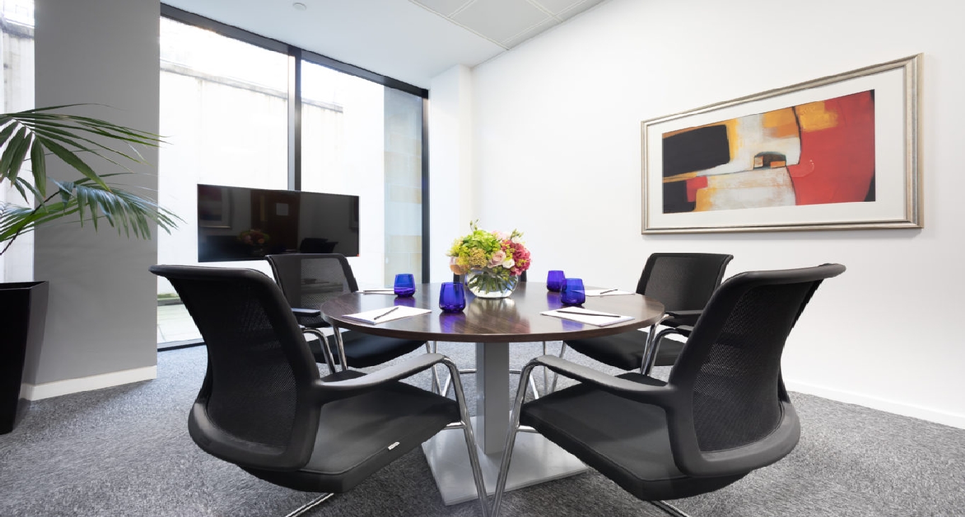 Exchange Place 2 — serviced offices & coworking in Edinburgh Exchange Place 2 — photo 2 of 6