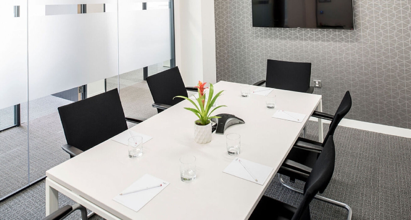 Serviced offices — First Point, Buckingham Gate, Crawley