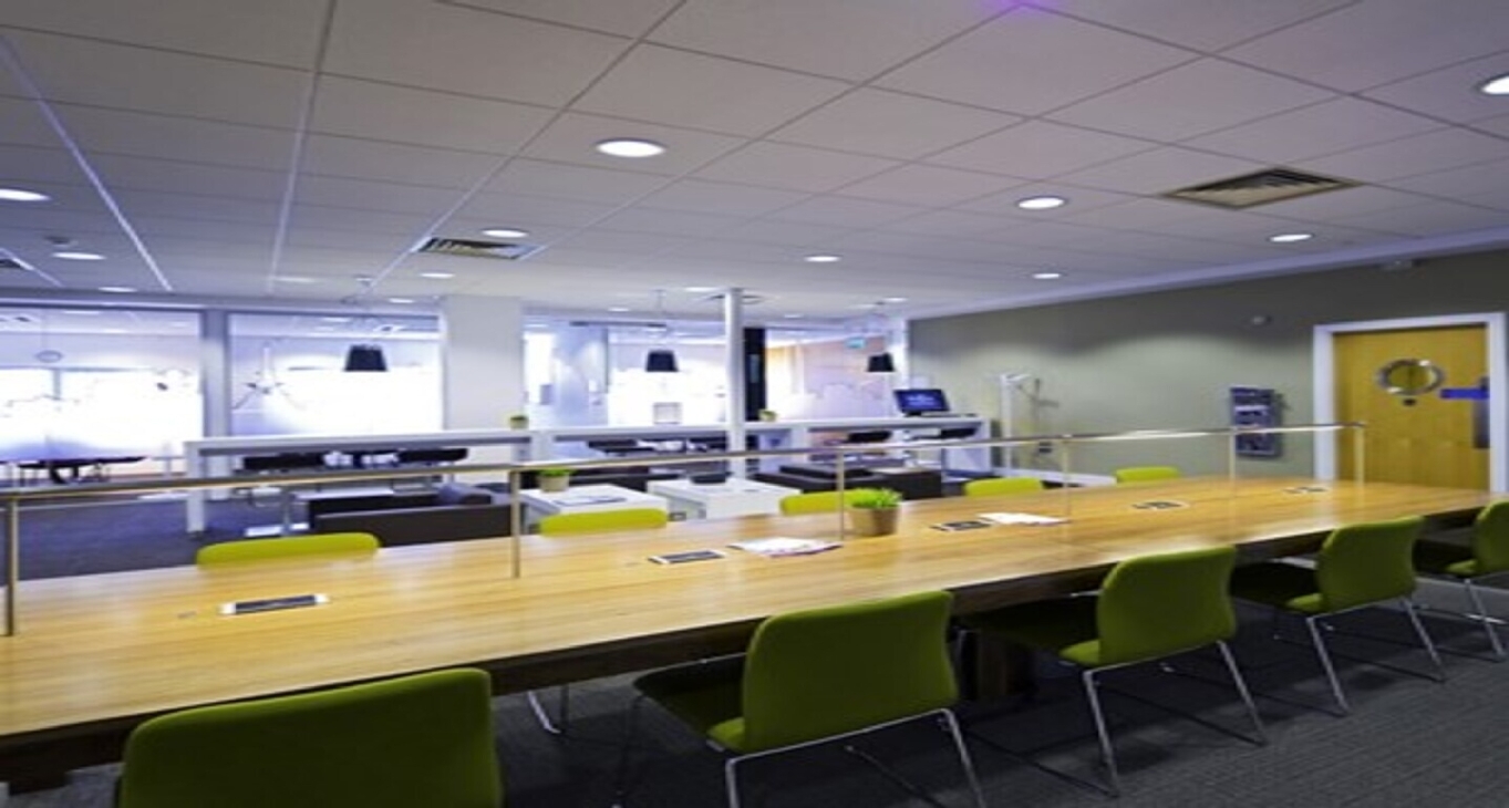 Management Suite, Broughton Shopping Park — serviced offices & coworking in Chester Management Suite, Broughton Shopping Park — photo 5 of 8