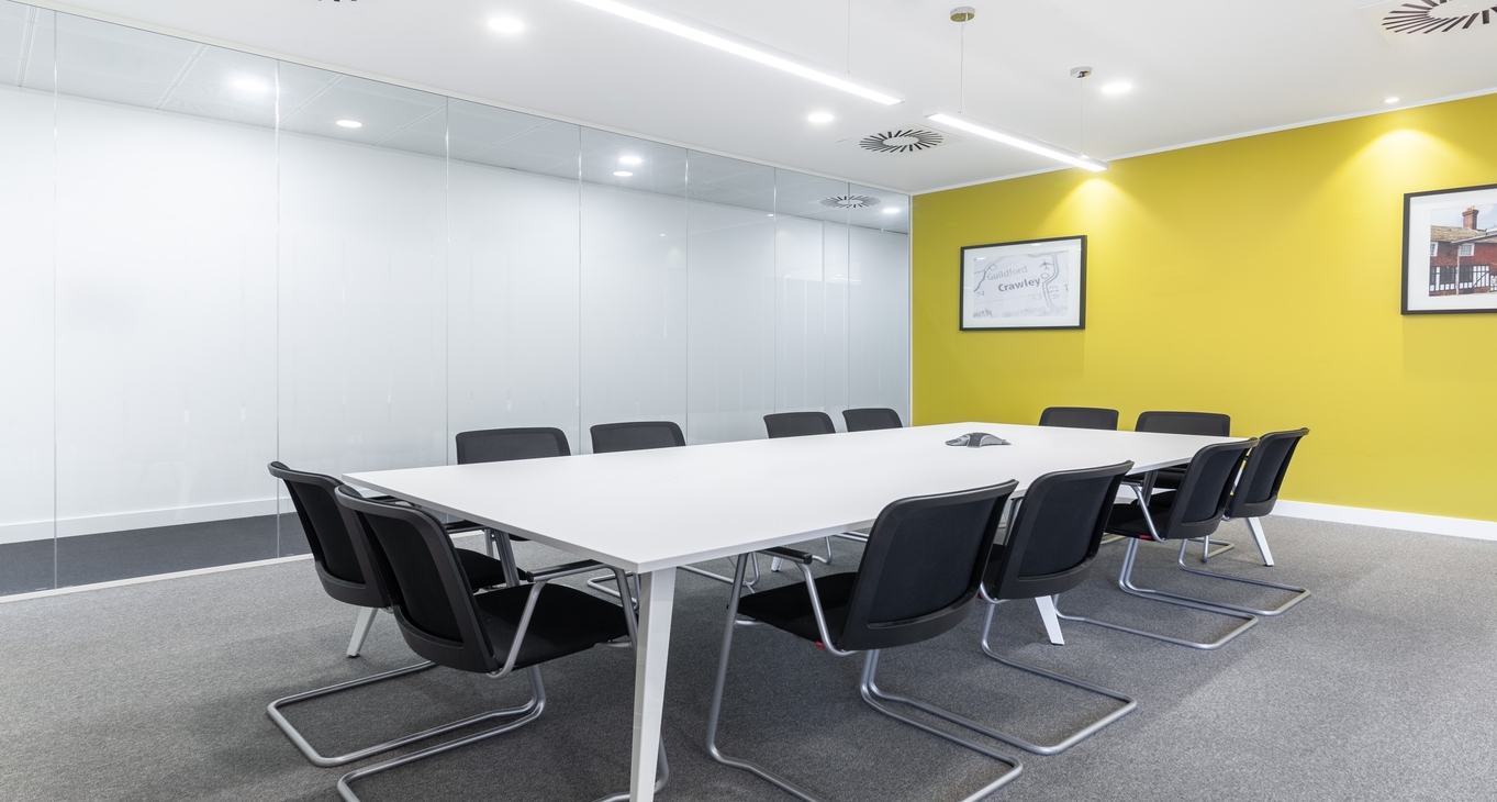 Manor Royal — serviced offices & coworking in Crawley Manor Royal — photo 7 of 9