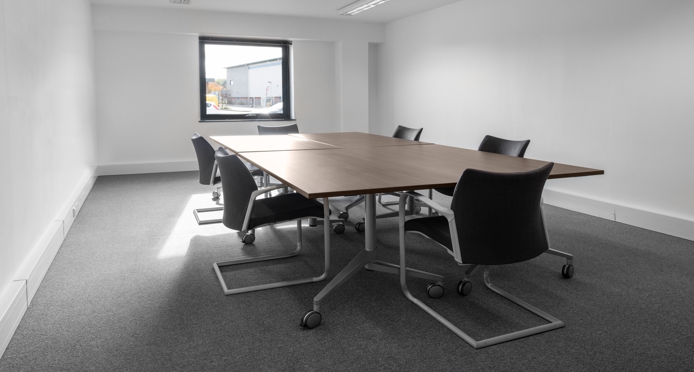 Marsh Barton Trading Estate — serviced offices & coworking in Exeter Marsh Barton Trading Estate — photo 3 of 9