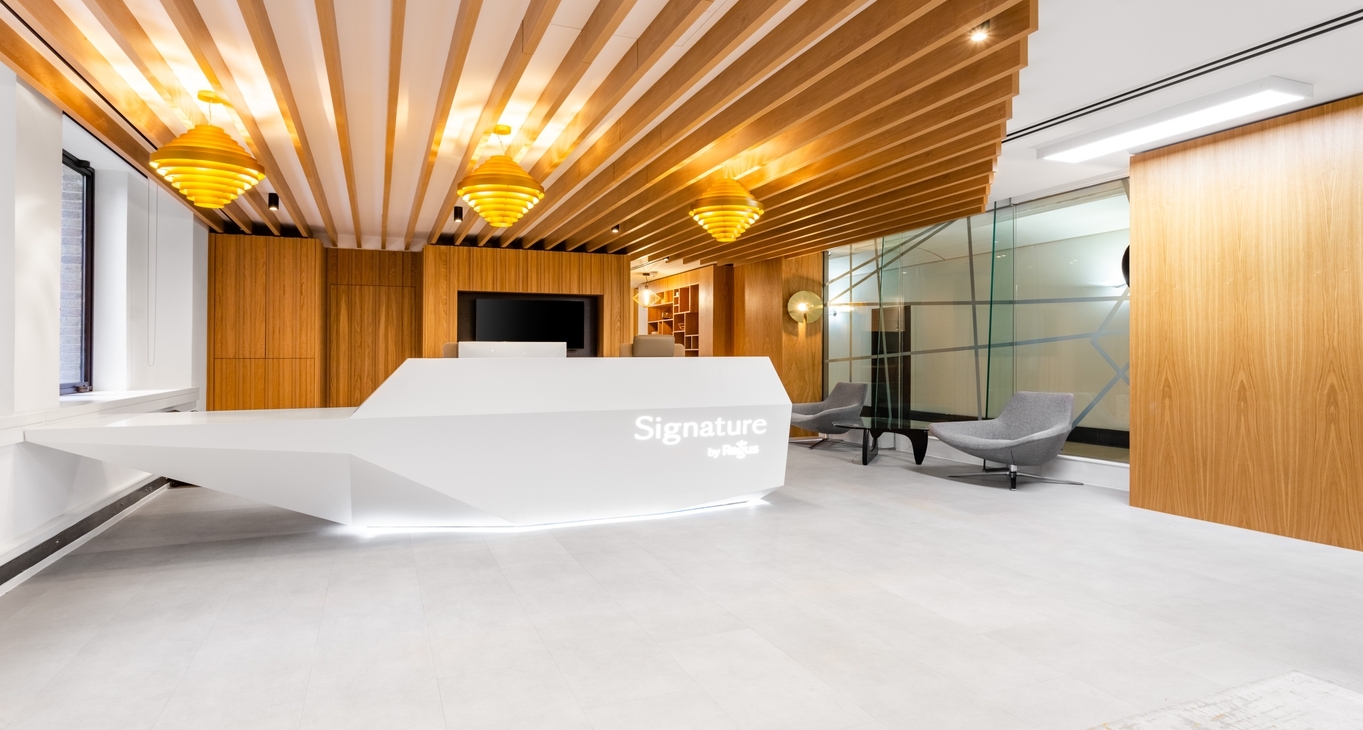 Mayfair Berkeley Square — serviced offices in London Mayfair Berkeley Square — photo 3 of 8