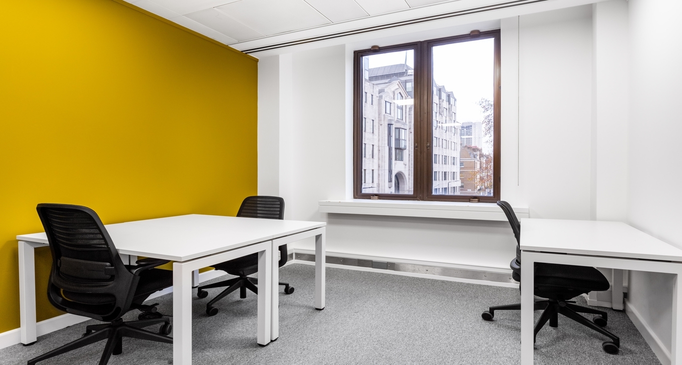 Mayfair Berkeley Square — serviced offices in London Serviced offices — Mayfair Berkeley Square, London