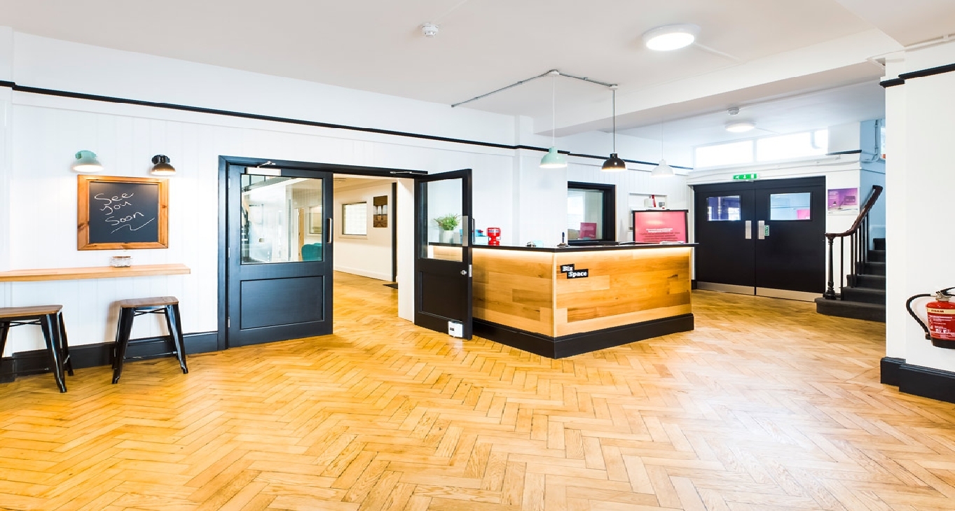 The Knoll Business Centre — photo 6 of 11